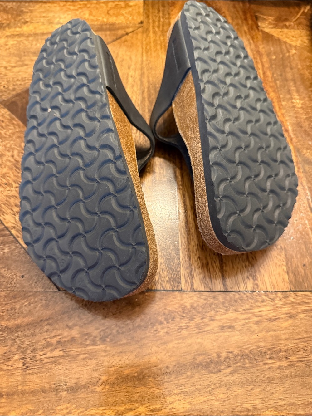 Birkenstock matte Black Gizeh Thong Sandals - Picture 3 of 5
